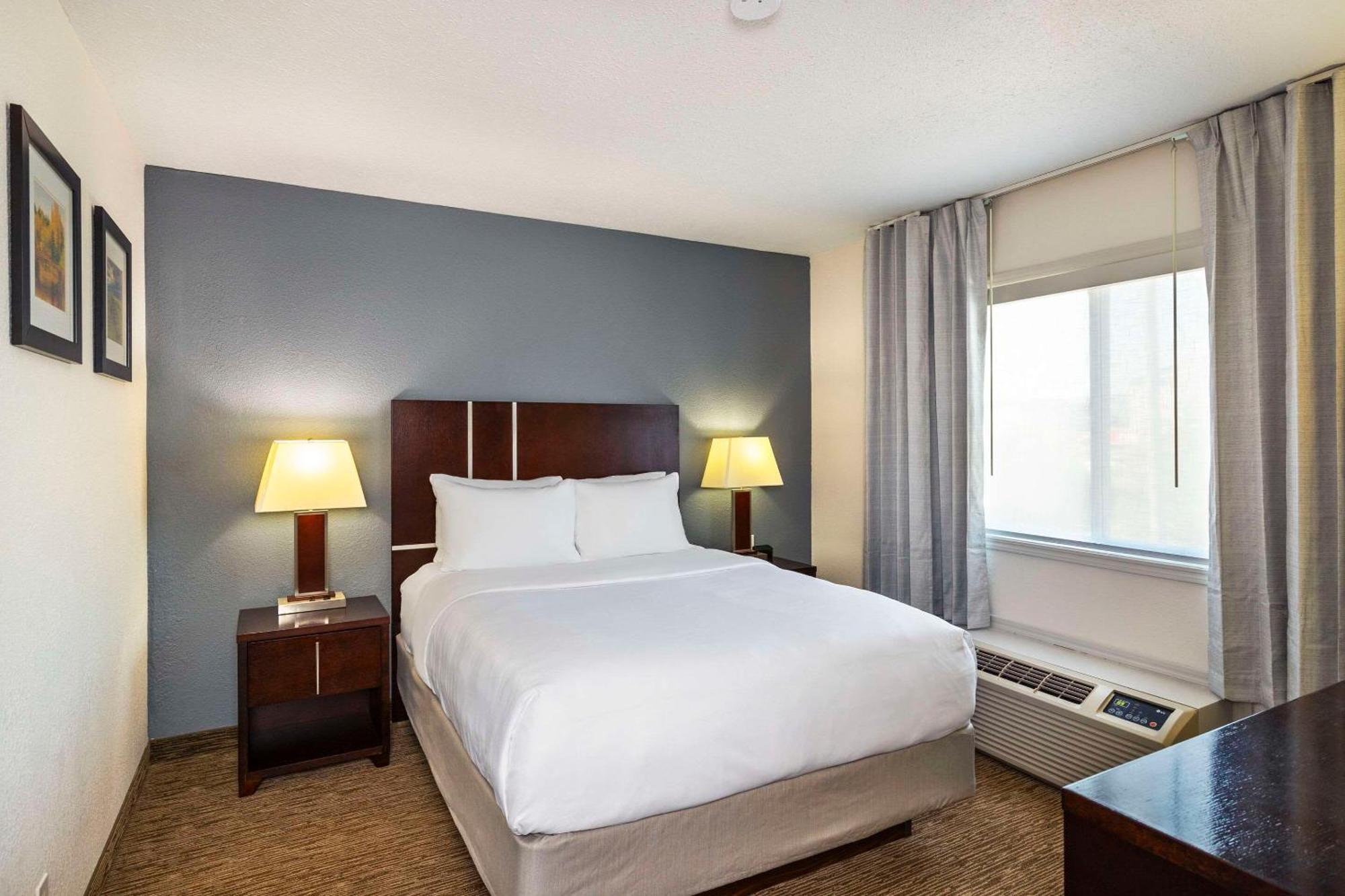 Comfort Inn & Suites Yorkton Zewnętrze zdjęcie