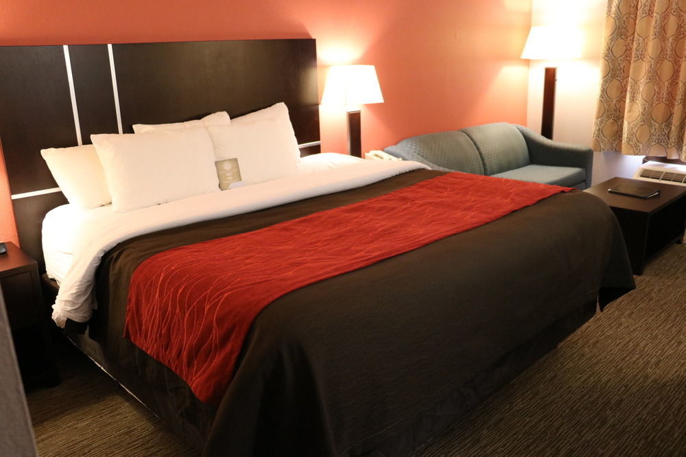 Comfort Inn & Suites Yorkton Zewnętrze zdjęcie