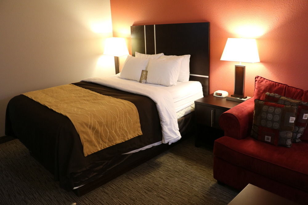 Comfort Inn & Suites Yorkton Zewnętrze zdjęcie