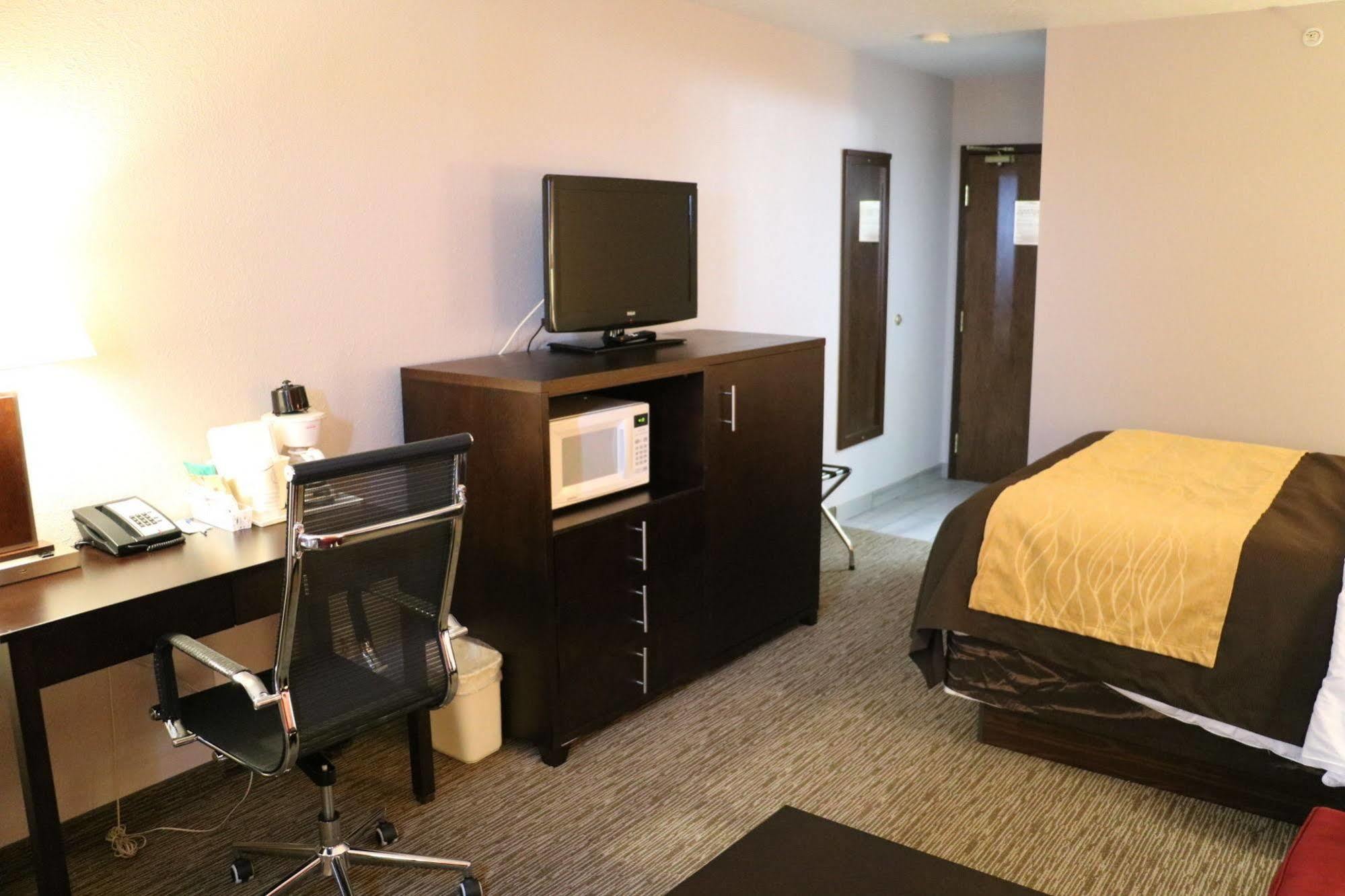 Comfort Inn & Suites Yorkton Zewnętrze zdjęcie